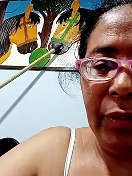 sexymomsn online show from 26, 4, 2026