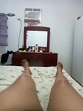 sexymomsn online show from 3, 7, 2026