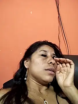 Snapshot of AngelicaStorms chatting on 10, 5, 2026 AngelicaStorms online show from 10, 5, 2026