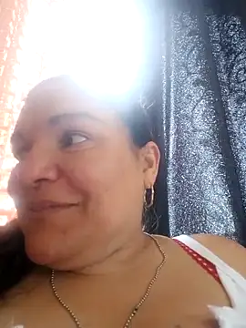 Snapshot of Zuleyka_69 chatting on 2, 5, 2026 Zuleyka 69 online show from 2, 5, 2026