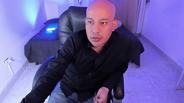 Snapshot of Takumii_boy chatting on 22, 3, 2026 Takumii boy online show from 22, 3, 2026