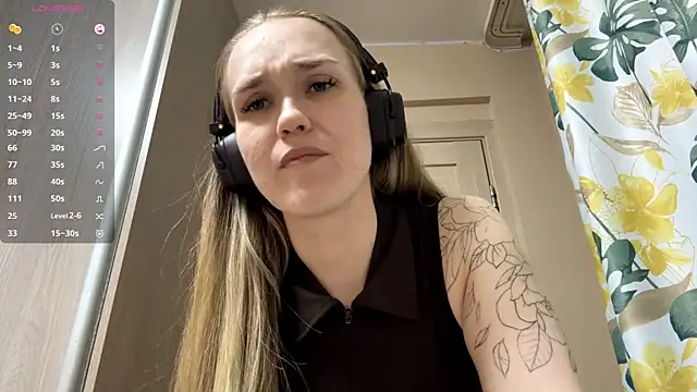 Snapshot of DenitaSpace chatting on 18, 4, 2026 DenitaSpace online show from 18, 4, 2026