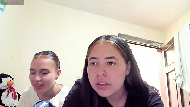 Snapshot of Lauxury_H chatting on 21, 5, 2026 Lauxury H online show from 21, 5, 2026