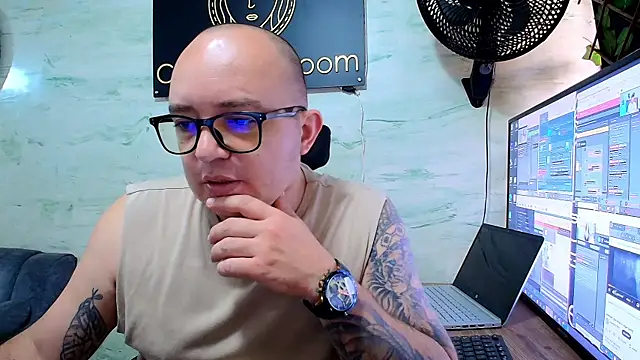 maximo daddy online show from 1, 5, 2026