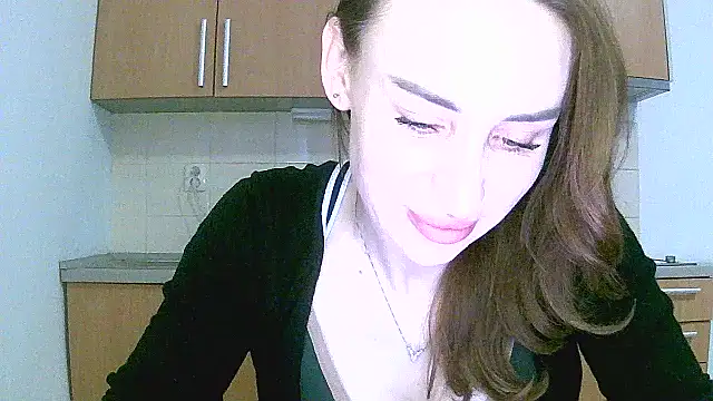 Snapshot of GlarysLoveressSx chatting on 26, 3, 2026 GlarysLoveressSx online show from 26, 3, 2026