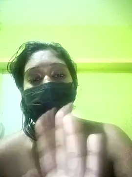 bannerjeesneha20 online show from 19, 4, 2026