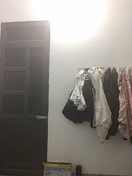 Yuri k2 online show from 5, 4, 2026