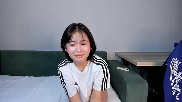 suareiko online show from 6, 4, 2026