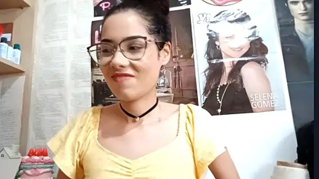 Snapshot of KaylaRise chatting on 25, 3, 2026 KaylaRise online show from 25, 3, 2026