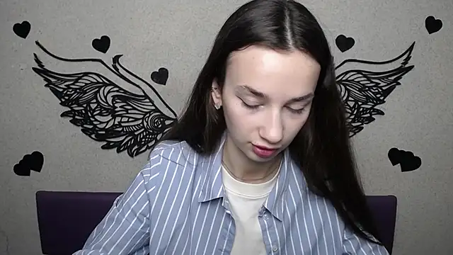 Je55icaBreeze online show from 27, 3, 2026