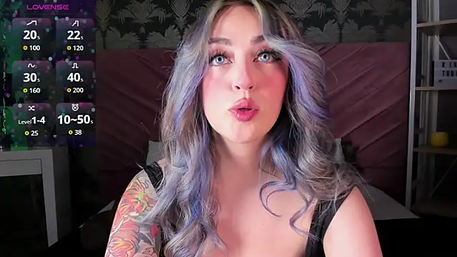  mykinkydoll  online show from 10, 4, 2026