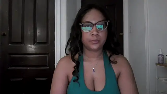 Snapshot of biancadoesit chatting on 10, 5, 2026 biancadoesit online show from 10, 5, 2026