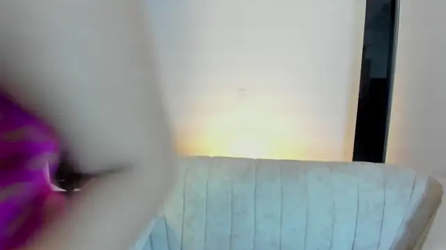 Snapshot of rudyhlowes chatting on 25, 4, 2026 rudyhlowes online show from 25, 4, 2026