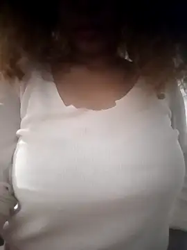 Snapshot of SolashLitzy_Curly chatting on 12, 6, 2026 SolashLitzy Curly online show from 12, 6, 2026