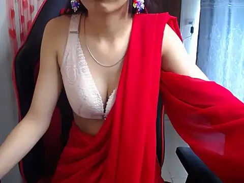 Snapshot of Sweety_piyu chatting on 2, 4, 2026 Sweety piyu online show from 2, 4, 2026