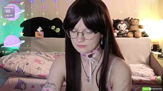 Snapshot of JulietFisher chatting on 28, 4, 2026 JulietFisher online show from 28, 4, 2026
