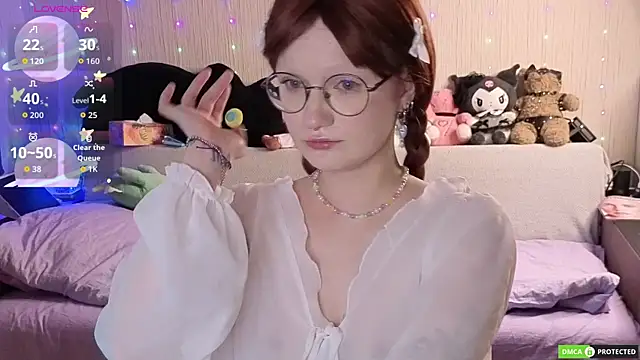 Snapshot of JulietFisher chatting on 5, 5, 2026 JulietFisher online show from 5, 5, 2026