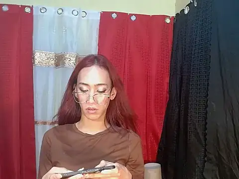 Snapshot of HottestLadyYuna chatting on 18, 4, 2026 HottestLadyYuna online show from 18, 4, 2026