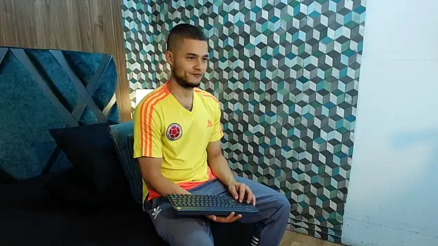 Snapshot of Joaho_Fernandez chatting on 13, 6, 2026 Joaho Fernandez online show from 13, 6, 2026