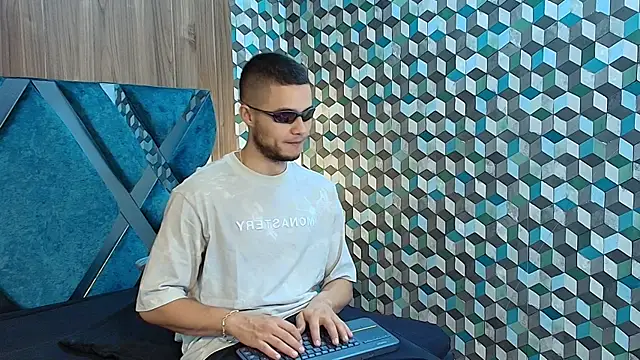 Snapshot of Joaho_Fernandez chatting on 12, 7, 2026 Joaho Fernandez online show from 12, 7, 2026