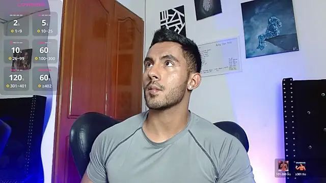 Snapshot of romanpearce_ chatting on 29, 4, 2026 romanpearce online show from 29, 4, 2026