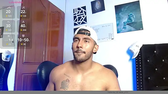 Snapshot of romanpearce_ chatting on 16, 5, 2026 romanpearce online show from 16, 5, 2026