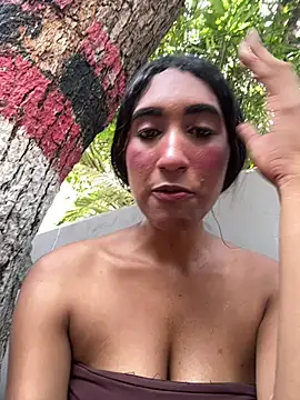 Snapshot of ANNIE_10- chatting on 12, 4, 2026 ANNIE 10- online show from 12, 4, 2026