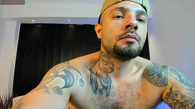 NICK OWEEN26 online show from 13, 4, 2026
