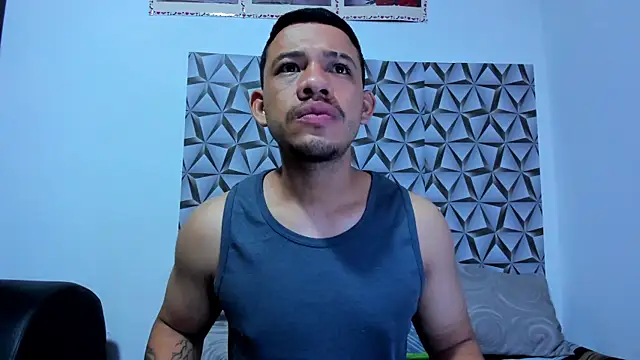 Snapshot of Benjamin_lich chatting on 5, 5, 2026 Benjamin lich online show from 5, 5, 2026