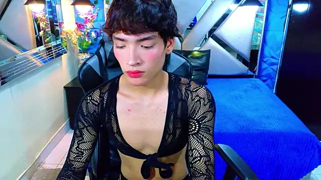 IsaacNovaa online show from 17, 4, 2026