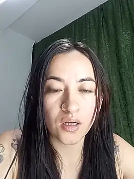 Snapshot of kimberly_peter chatting on 24, 6, 2026 kimberly peter online show from 24, 6, 2026