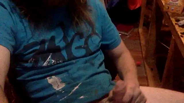 Snapshot of hairyhungnaughtyguy chatting on 29, 6, 2026 hairyhungnaughtyguy online show from 29, 6, 2026