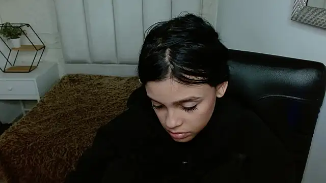 Snapshot of mia_velvetk chatting on 11, 4, 2026 mia velvetk online show from 11, 4, 2026