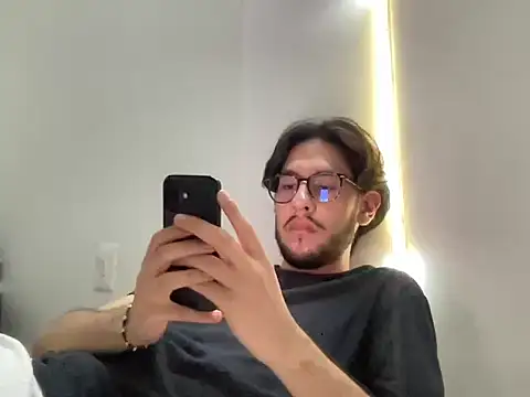 Snapshot of HornyPizzaBoyX chatting on 26, 3, 2026 HornyPizzaBoyX online show from 26, 3, 2026