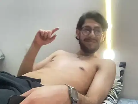 Snapshot of HornyPizzaBoyX chatting on 12, 4, 2026 HornyPizzaBoyX online show from 12, 4, 2026