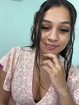 Snapshot of Colochitapupy chatting on 23, 4, 2026 Colochitapupy online show from 23, 4, 2026