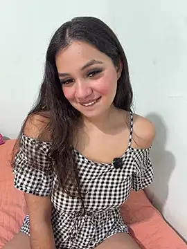 Snapshot of Colochitapupy chatting on 25, 4, 2026 Colochitapupy online show from 25, 4, 2026