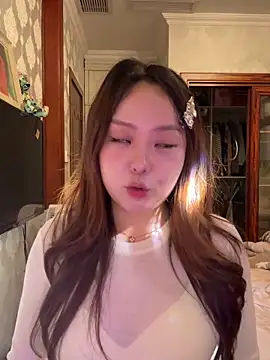 thelittlexx online show from 2, 4, 2026