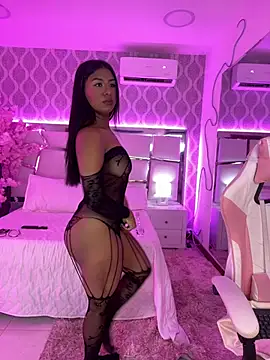 Snapshot of Daphnie_Foxx chatting on 22, 4, 2026 Daphnie Foxx online show from 22, 4, 2026