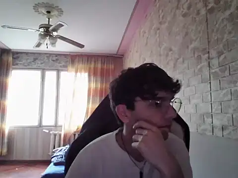 Snapshot of khaetbek chatting on 3, 5, 2026 khaetbek online show from 3, 5, 2026