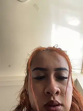 Snapshot of gretchen_1998 chatting on 2, 4, 2026 gretchen 1998 online show from 2, 4, 2026