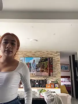 Snapshot of gretchen_1998 chatting on 6, 4, 2026 gretchen 1998 online show from 6, 4, 2026