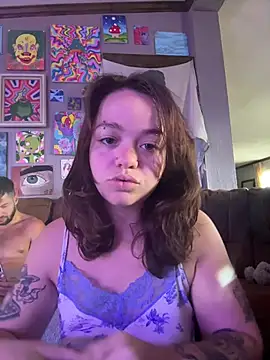 Snapshot of staceybarnesNjamesbrookxx chatting on 9, 4, 2026 staceybarnesNjamesbrookxx online show from 9, 4, 2026