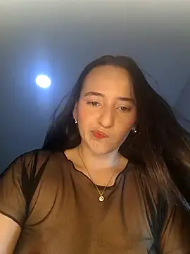Snapshot of Naty_wet_17 chatting on 7, 7, 2026 Naty wet 17 online show from 7, 7, 2026