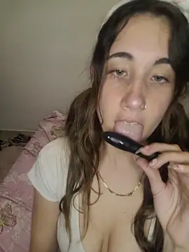 Snapshot of AlissonDavenport chatting on 1, 4, 2026 AlissonDavenport online show from 1, 4, 2026