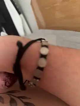 Snapshot of boiche chatting on 28, 4, 2026 boiche online show from 28, 4, 2026