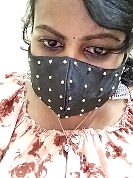 Snapshot of honeyflowerr chatting on 26, 3, 2026 honeyflowerr online show from 26, 3, 2026