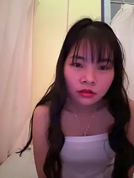 Snapshot of Naked-xx chatting on 4, 5, 2026 Naked-xx online show from 4, 5, 2026