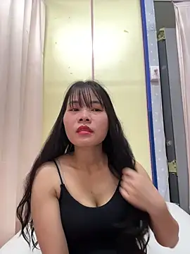Snapshot of Naked-xx chatting on 6, 6, 2026 Naked-xx online show from 6, 6, 2026