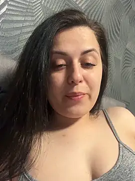 Snapshot of Velliaa chatting on 9, 5, 2026 Velliaa online show from 9, 5, 2026